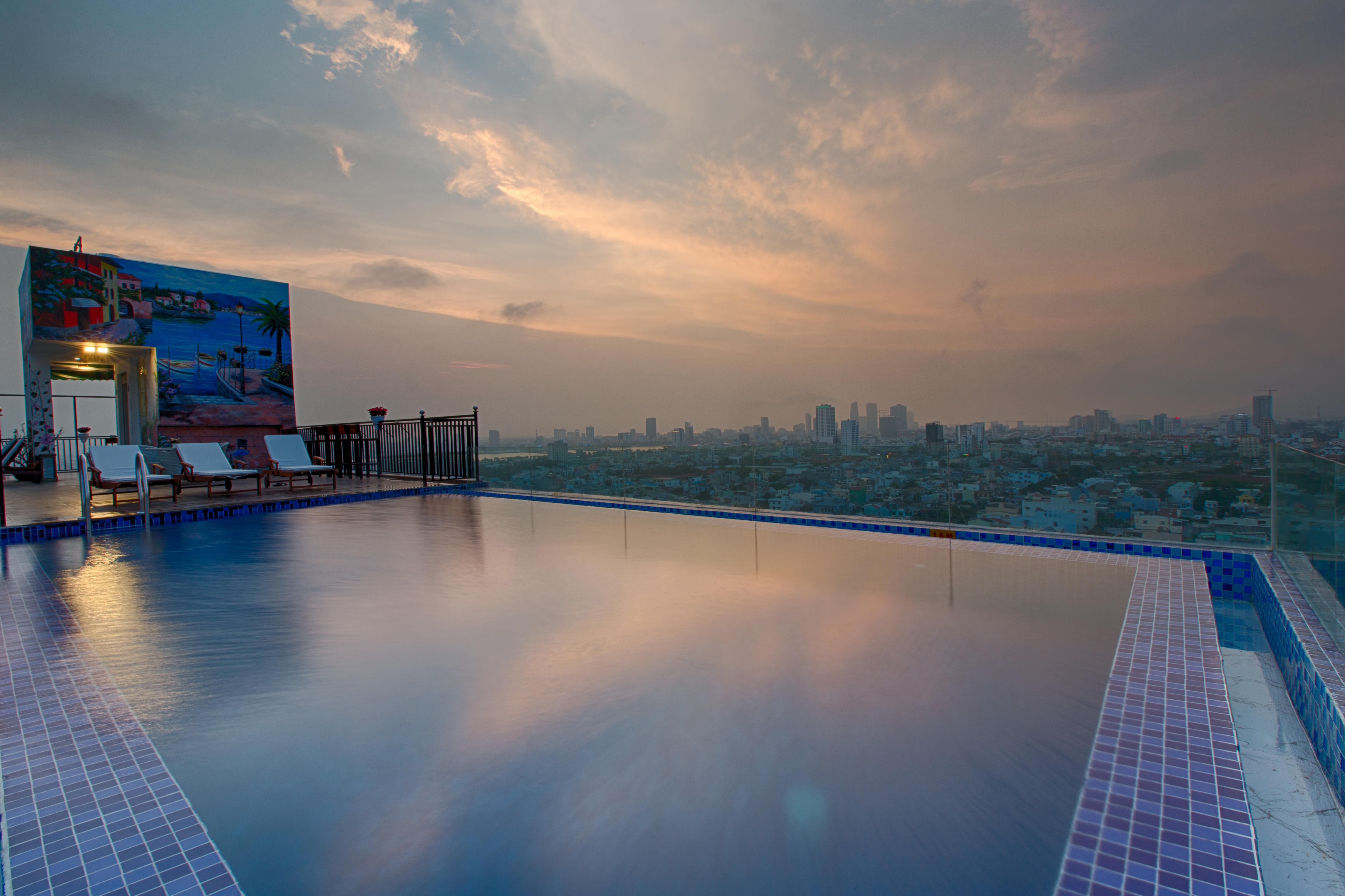 Hotel Fivitel King à Đà Nẵng Extérieur photo