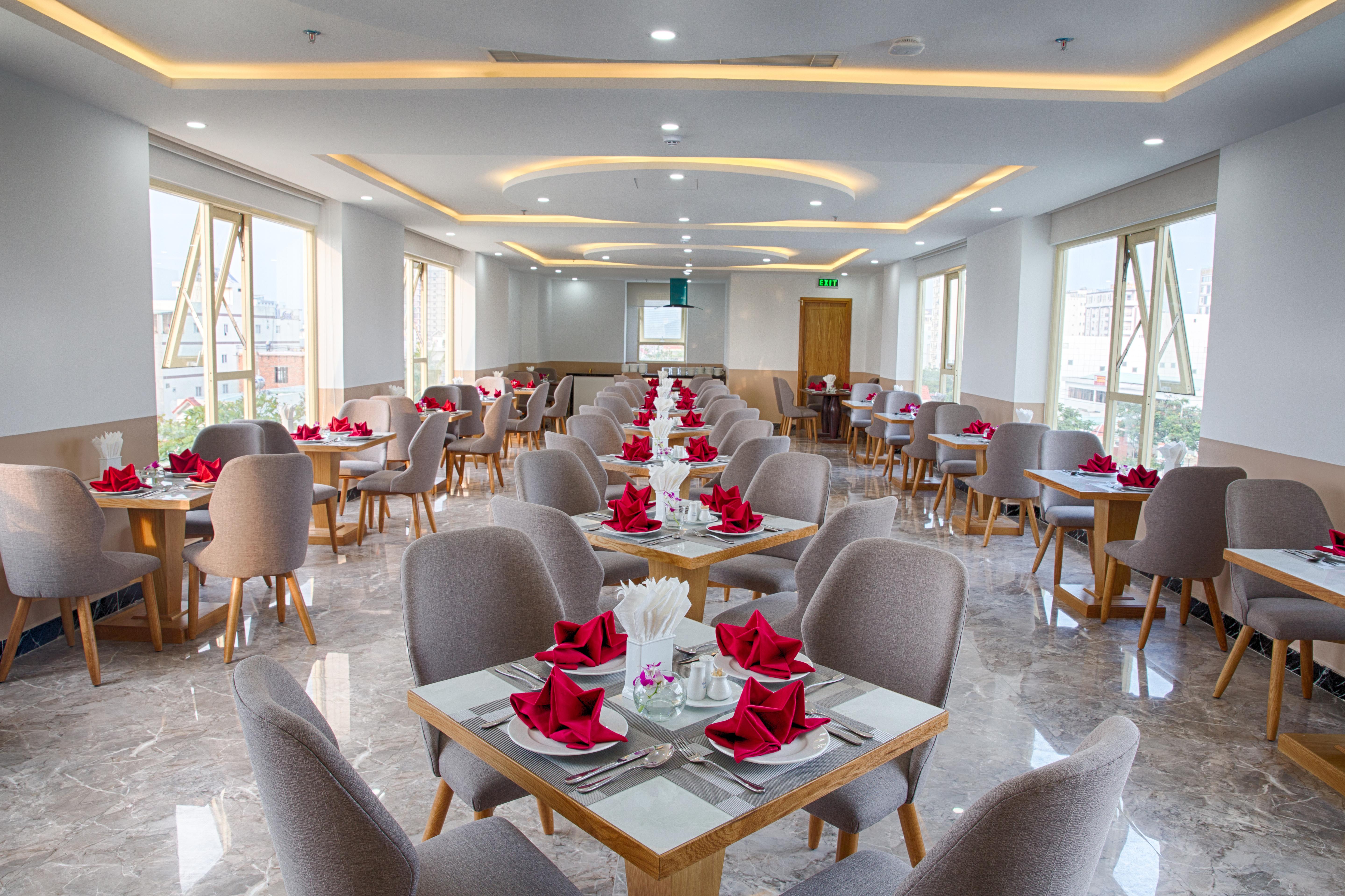 Hotel Fivitel King à Đà Nẵng Extérieur photo